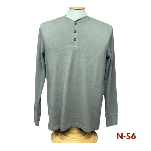 St. John's Bay Other - SzS St John’s Bay Legacy Henley Shirt